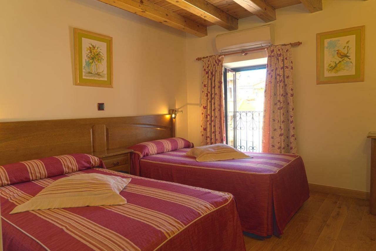 בלורדו Hotel Jacobeo מראה חיצוני תמונה