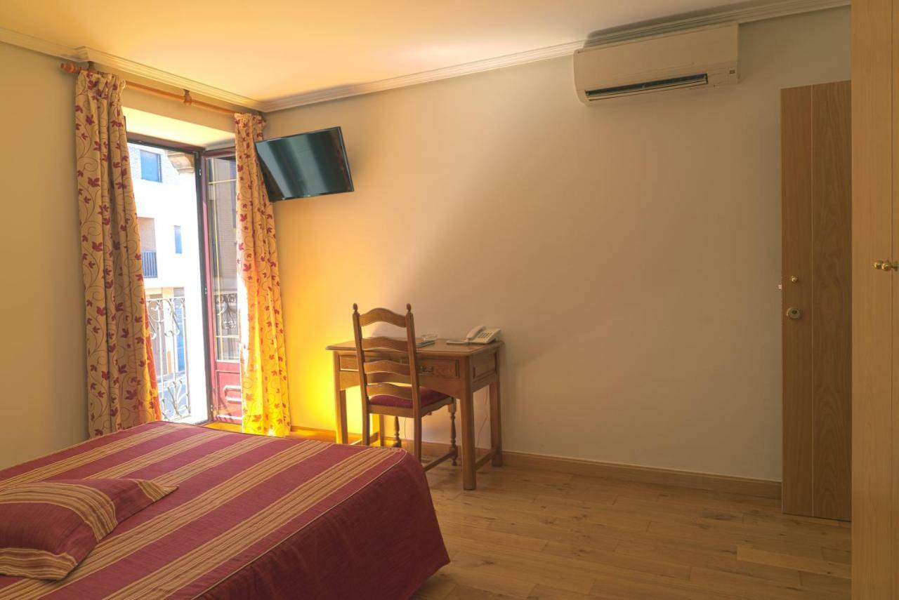 בלורדו Hotel Jacobeo מראה חיצוני תמונה